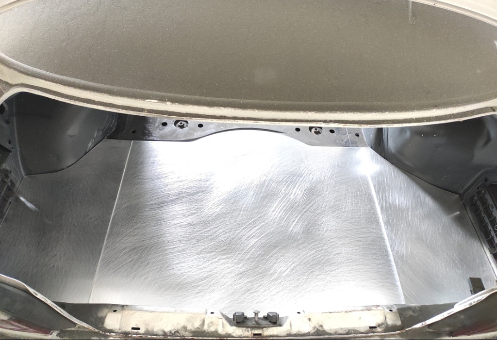 Panel supresión suelo maletero E36