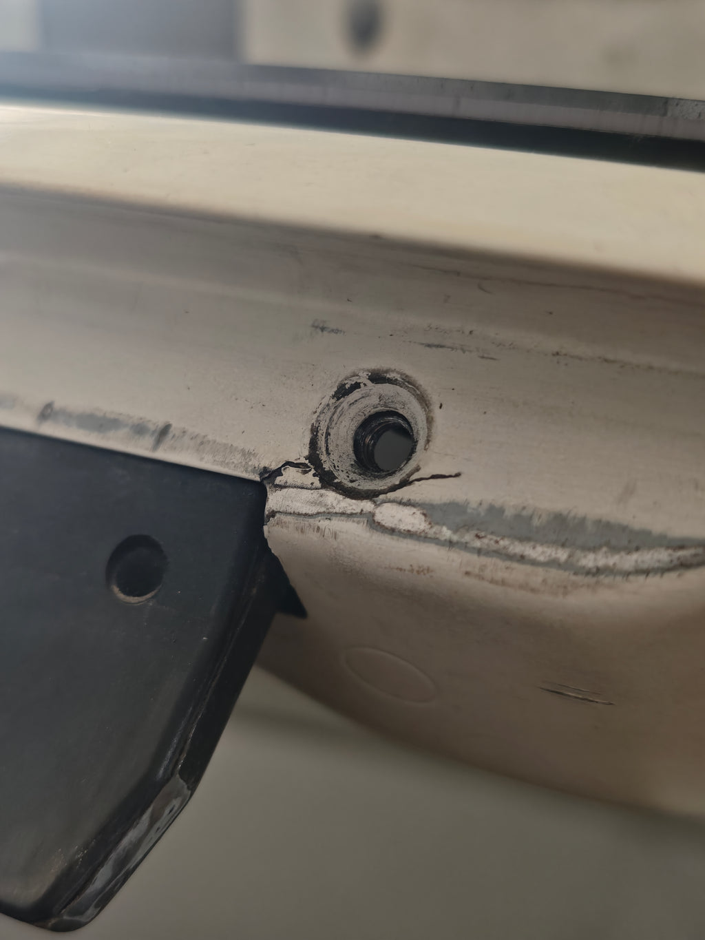 Refuerzo maletero BMW e36