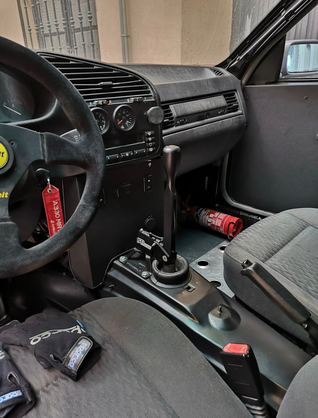 Supresión Consola Central BMW E36