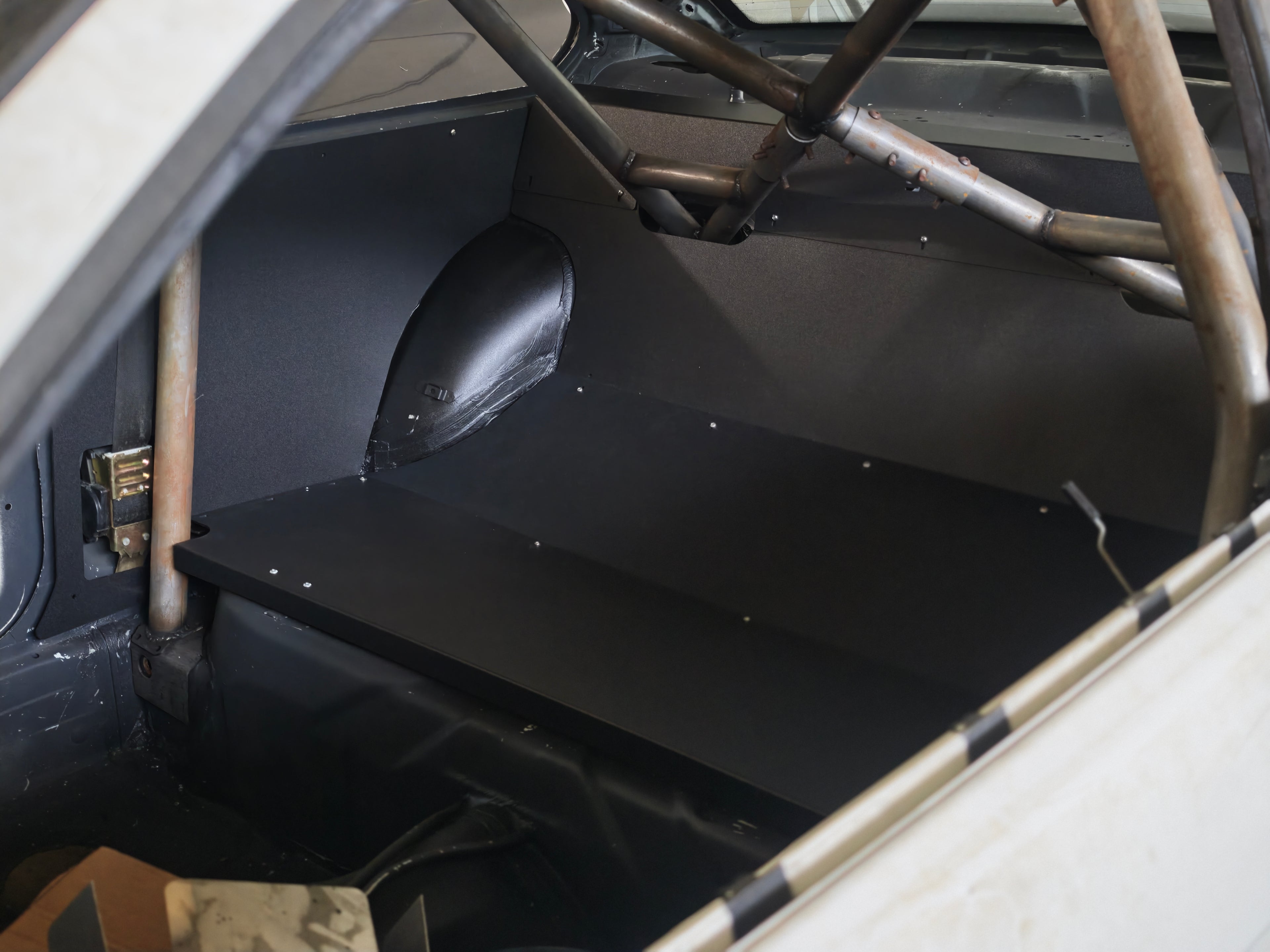 Delete rear seats bmw E36 Coupe