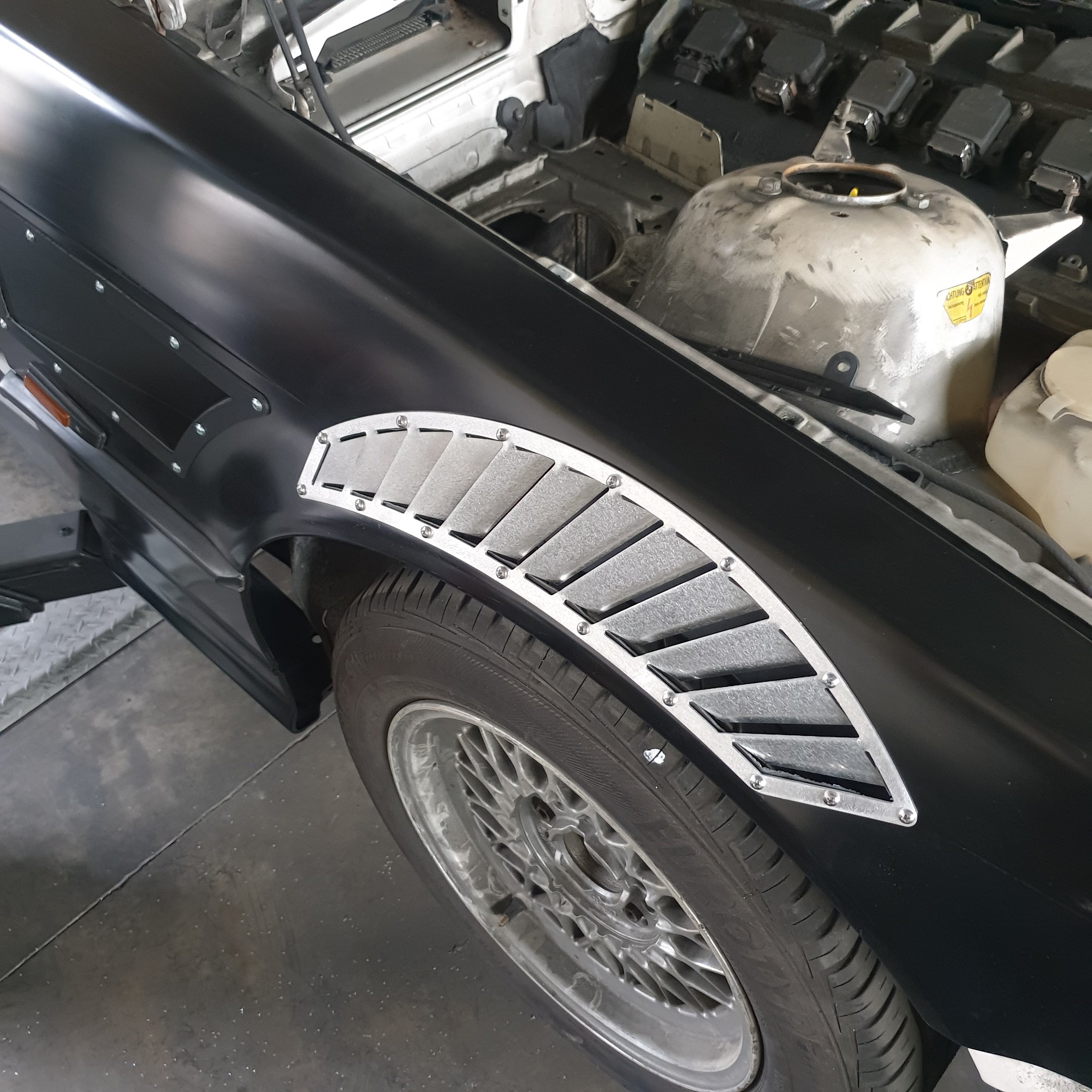 Rejillas aletas bmw e36