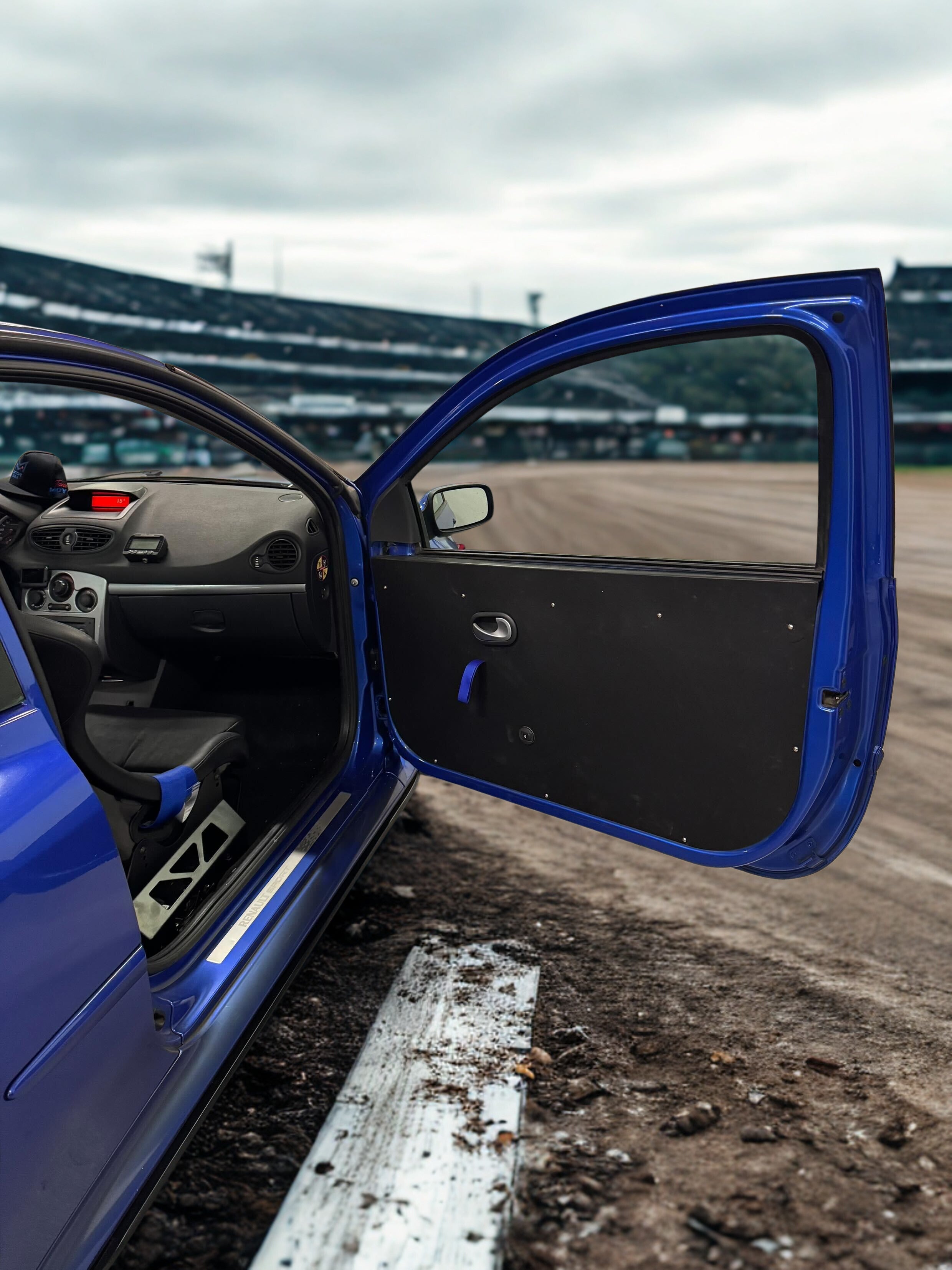 Door panels - Renault Clio mk3