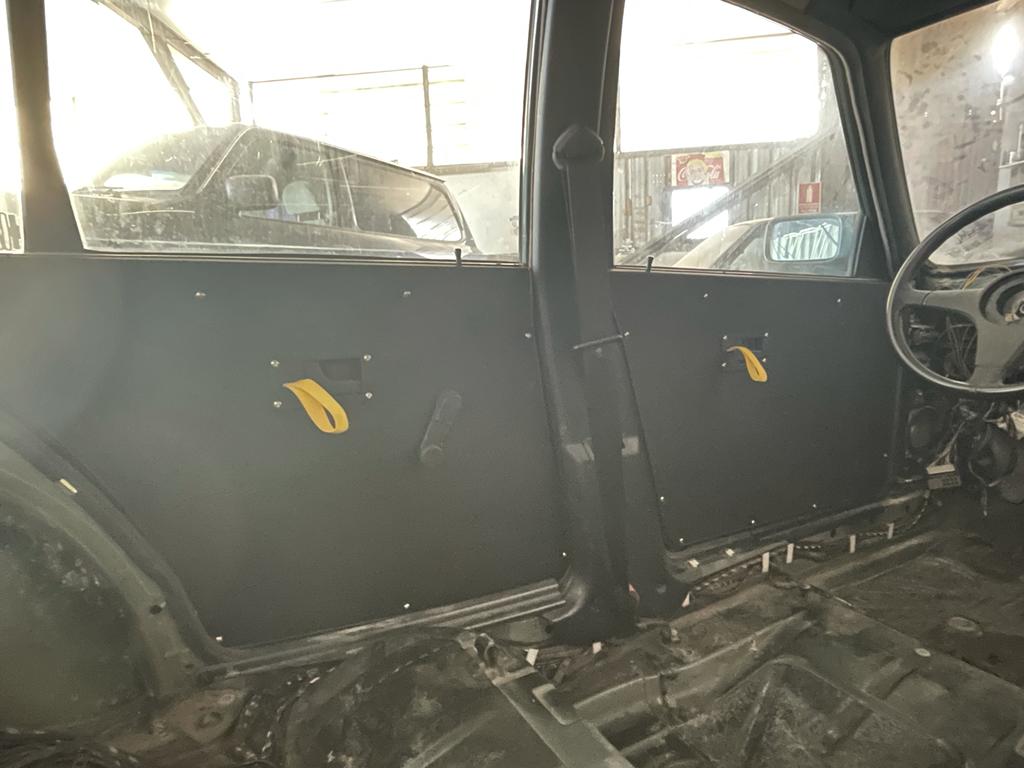 bmw e30 sedan panels