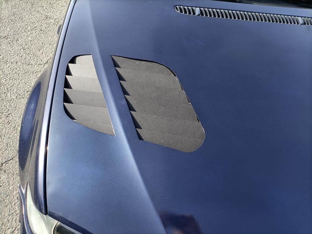 Rejillas capó estilo GTR bmw E46