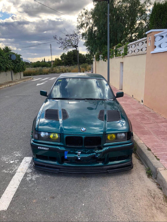 Rejillas capó estilo GTR bmw E36