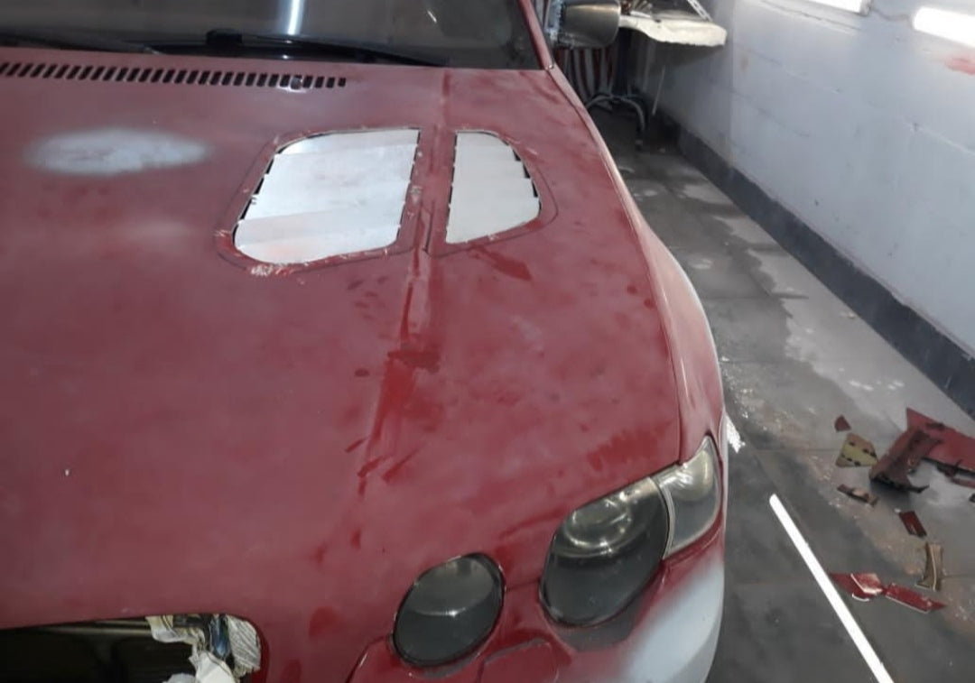 Rejillas capó estilo GTR bmw E46