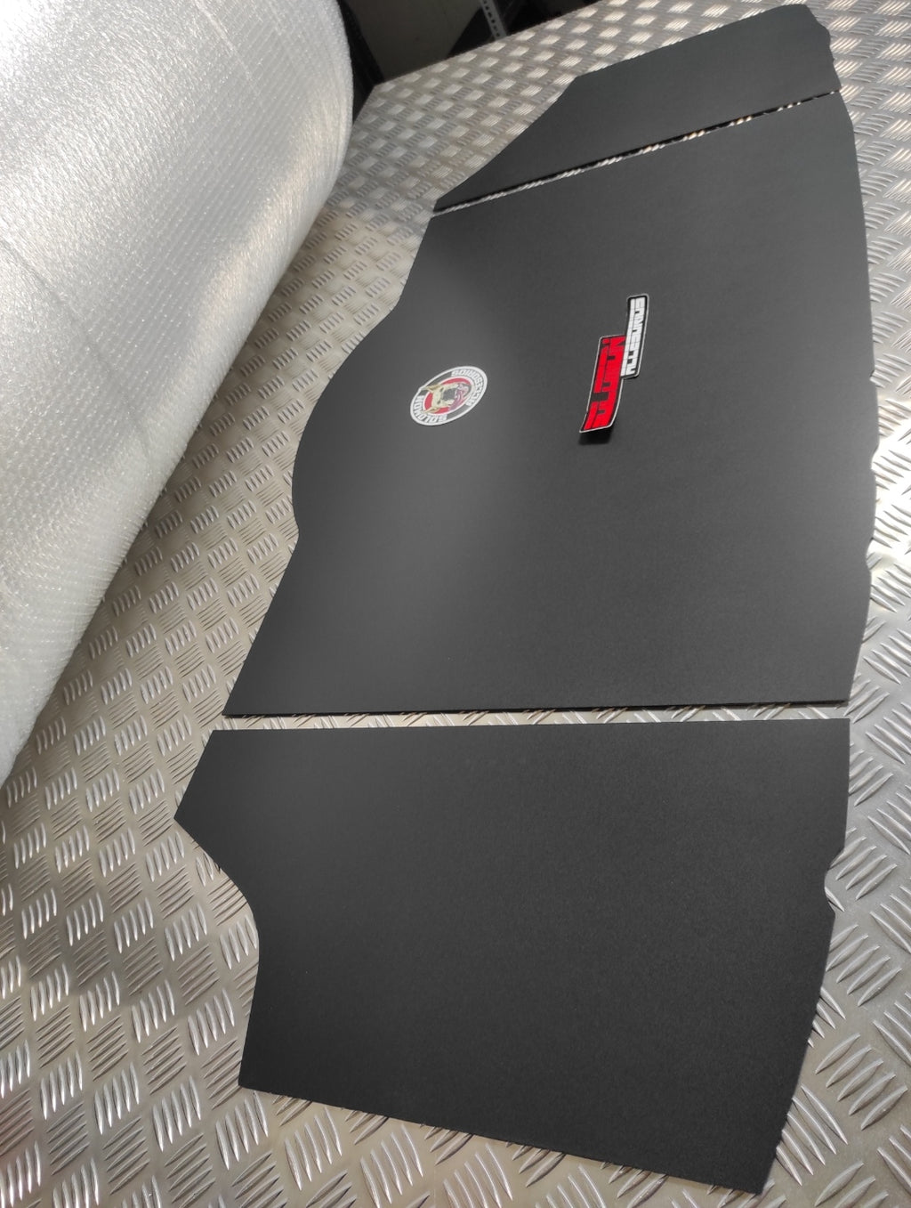 Panel supresión suelo maletero E36